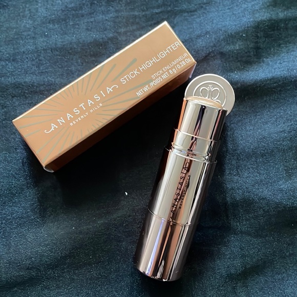 ABH Stick highlighter - iced out - Picture 1 of 7
